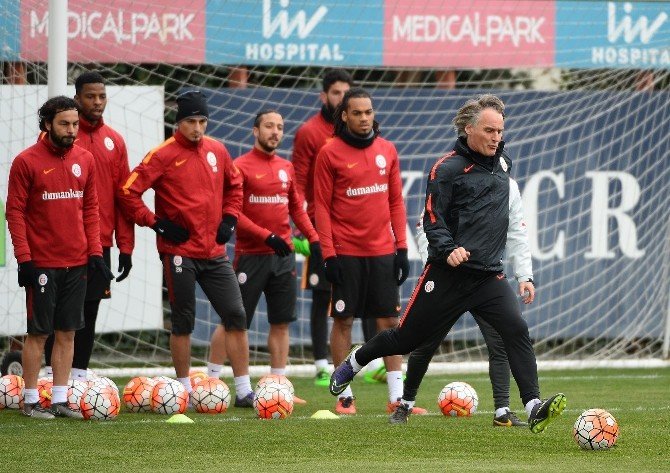 Galatasaray, Derbi Maçın Hazırlıklarını Sürdürüyor
