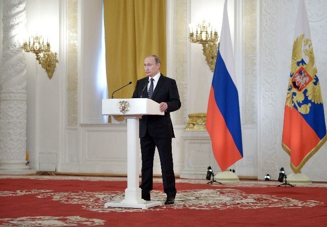 Putin: “Suriye’deki Operasyonlar Etkili Bir Eğitim Oldu”