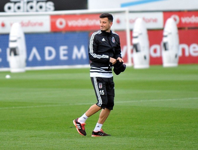 Beşiktaş, Antalyaspor Maçı Hazırlıklarını Sürdürüyor