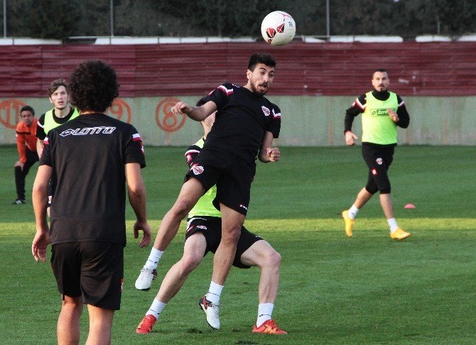 Adana Derbisine Doğru