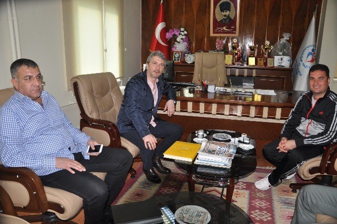 Bayram Akgül: “Hak Eden Kazansın”