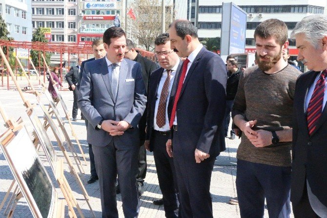 Ak Gençlikten Çanakkale Temalı Fotoğraf Sergisi