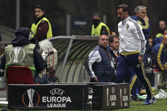 Pereira Tribüne Gönderildi