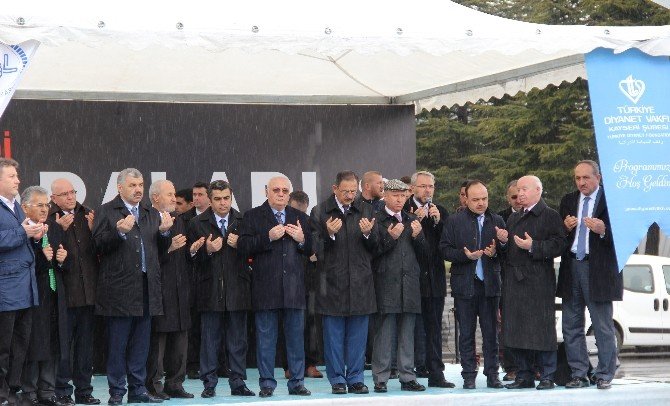 Ekonomi Bakanı Mustafa Elitaş: