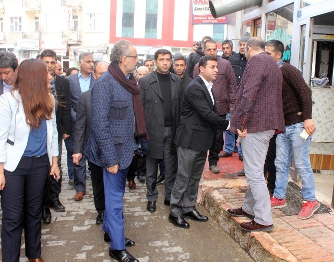 Hdp Eş Genel Başkanı Selahattin Demirtaş: