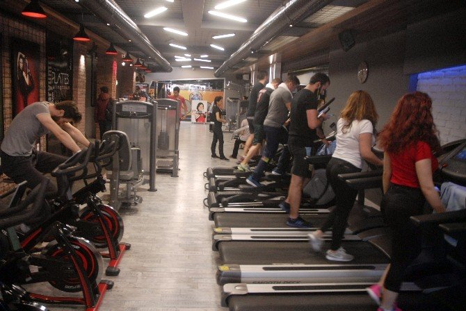 Hızlı Kilo Verirken Sağlığınızdan Olmayın