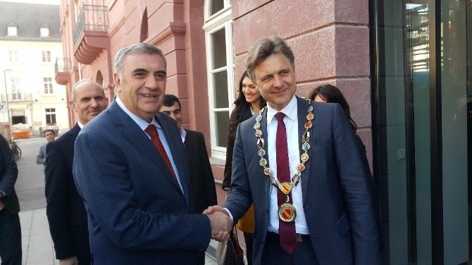 Sakarya Ve Karlsruhe Belediyeleri Arasında Proje Ortaklığı