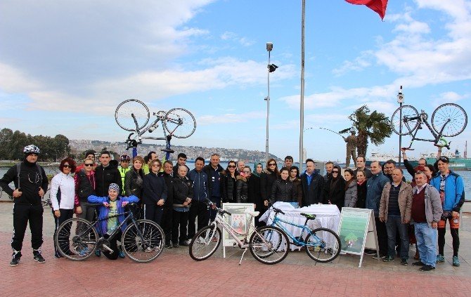 Kasapoğlu: "Her Dört Çocuktan Üçü Spor Yapmıyor"