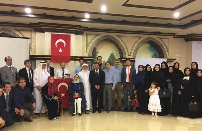 Mekke’de Türk Öğrencilerden Çanakkale Zaferi Ve Şehitler Günü Programı