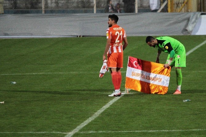 ‘Adana Derbisi’nde Gülen Taraf Adanaspor