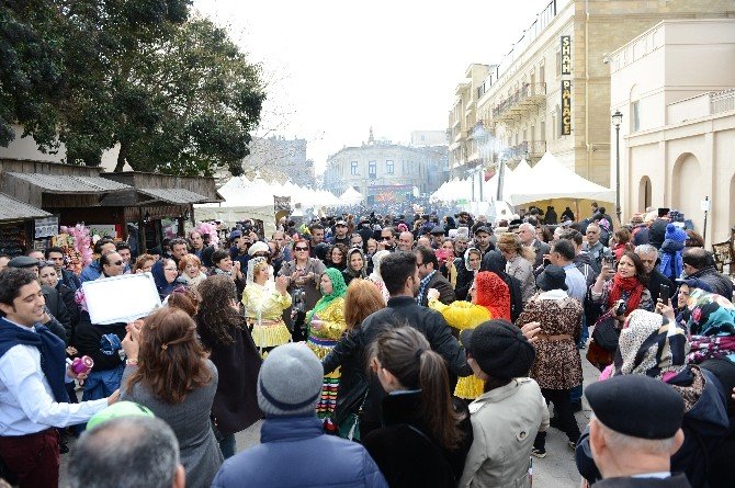 Azerbaycan’da Nevruz Coşkuyla Kutlanıyor