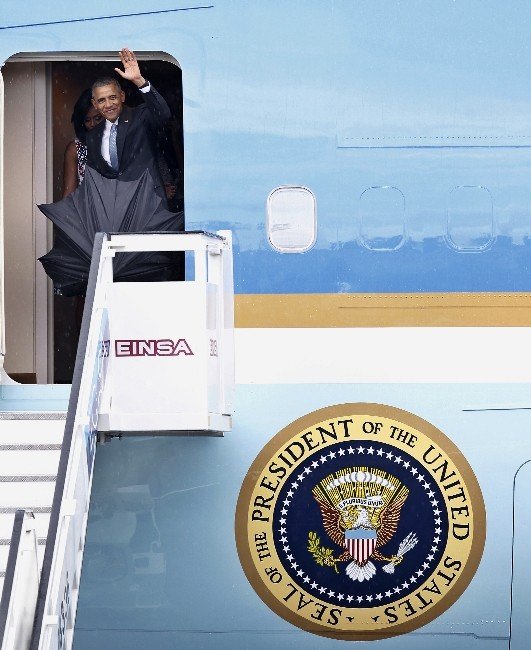 Obama’dan Küba’ya Tarihi Ziyaret