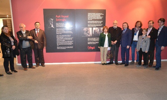Aşık Veysel’in Bilinmeyen Fotoğrafları Sergilendi