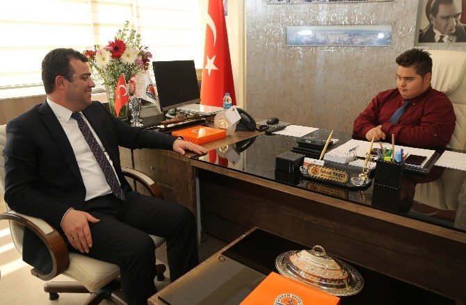 Başkan Taşçı, Koltuğu Devretti