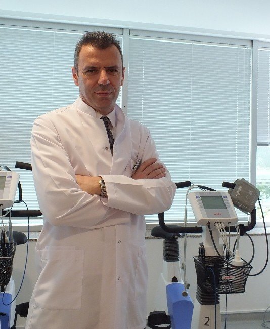 Protez Ameliyatı Sonrası Fizik Tedavi Büyük Önem Taşıyor