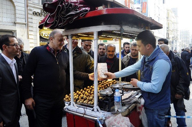 Oktay Vural’a İstiklal Caddesi’nde Tepki: