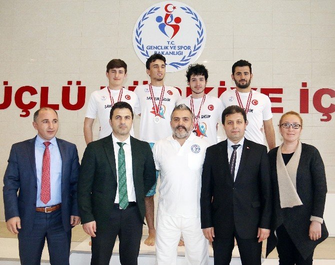 Kyk Öğrencileri Hünerlerini Sporda Gösteriyor
