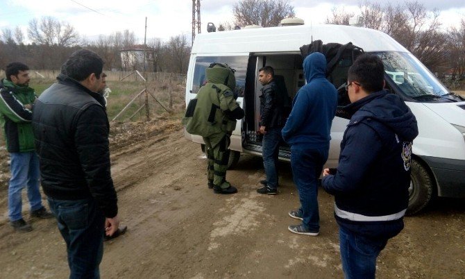 Kastamonu’da Şüpheli Paket Fünyeyle Patlatıldı