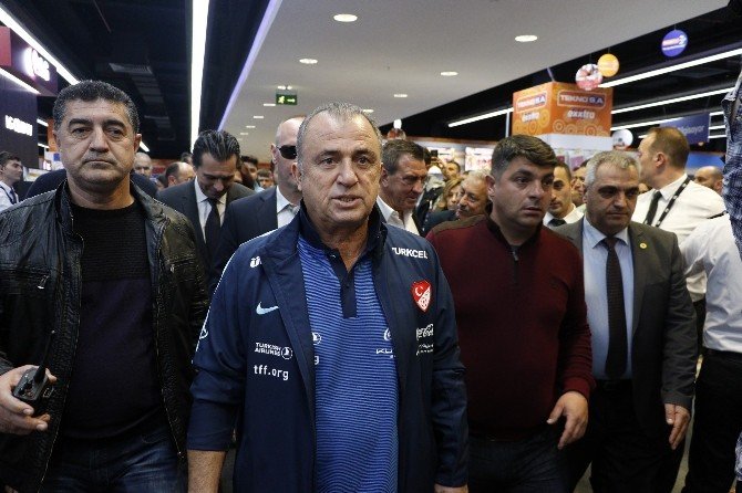 A Milli Takım’dan Sürpriz Ziyaret