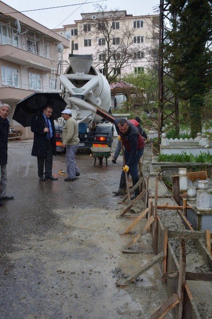 Görele’de Tarihi Mezarlıklar Yenileniyor