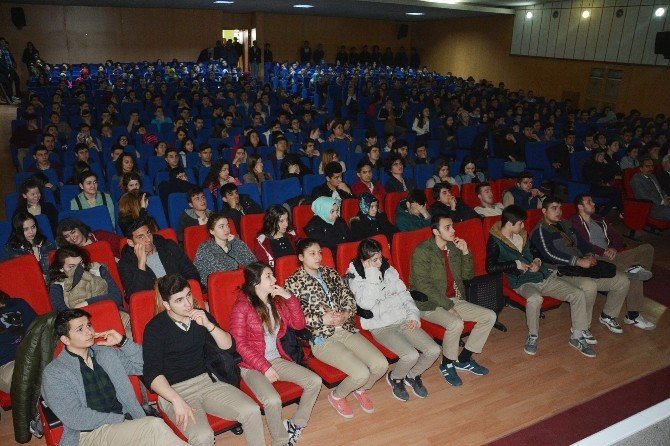 Bafra’da Öğrencilere “Terör” Semineri