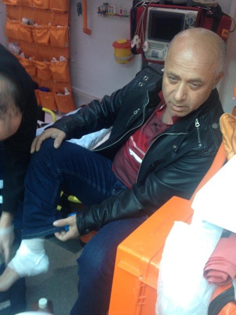 Yürüyen Merdiven Kazası: 2 Yaralı