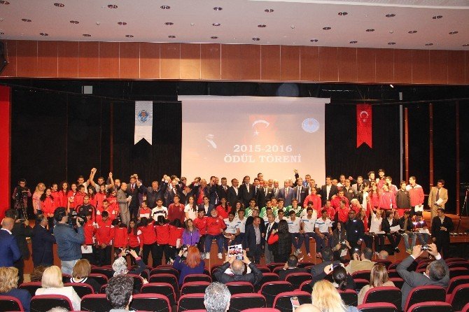 Mersin Büyükşehir Belediyesi’nden Spora 391 Bin Tl Destek