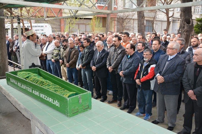 104 Yaşında Vefat Eden Eski Futbolcu Defnedildi