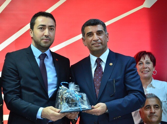 Chp’li Erol: “Suriyeliler Ülkemiz İçin Potansiyel En Büyük Tehlikelerden Birisidir”