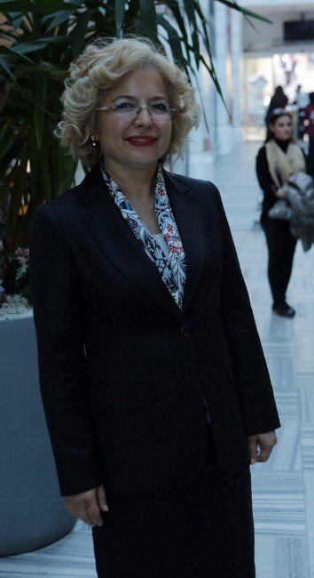 Kadın Hastalıklarında Yeni Dönem: Robotik Cerrahi