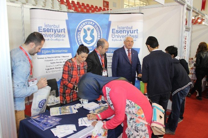 26 Üniversite Tanıtım Fuarında Buluştu