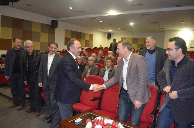 Eski Bakan Akçalı’dan Risale-i Nur Işığında Müspet Hareket Konferansı