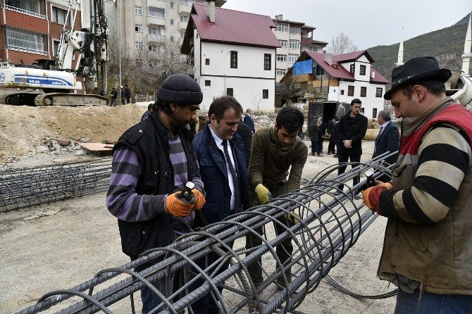 Gümüşhane’de Kapalı Pazaryeri Çalışmaları