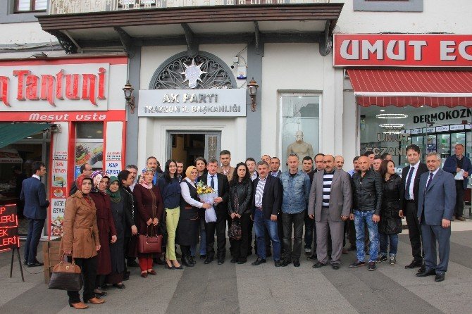Trabzon’da Kadro Alan Taşeron İşçilerden Başkan Revi’ye Ziyaret