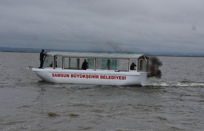 Büyükşehir’den Kızılırmak Deltası Balık Gölüne Gezi Teknesi