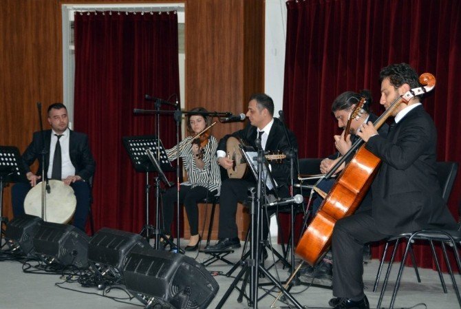 Namık Kemal Üniversitesi’nde, Türk Müziği Konseri