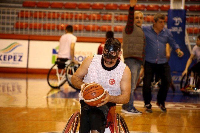 Türkiye Tekerlekli Sandalye Basketbol Milli Takımı, ’Olimpiyat Ve Paralimpik’ Oyunlarına Antalya’da Hazırlanıyor