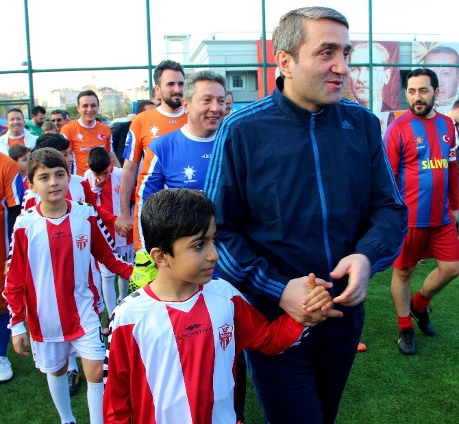 Ak Parti’nin Geleneksel Futbol Turnuvası Başladı