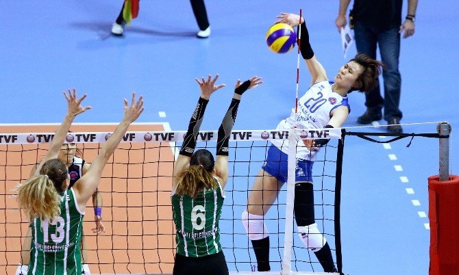 Halkbanklı Bayanlar Galibiyetle Kapattı