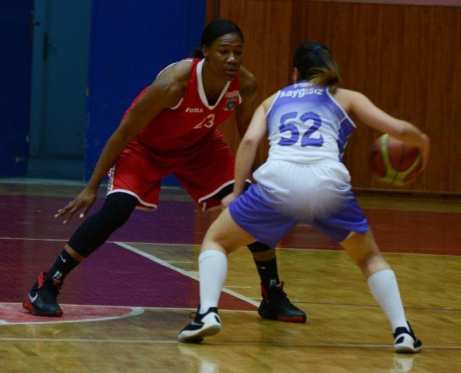 Kadınlar Basketbol Ligi’nde Tarihi Fark