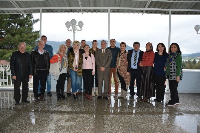 Mavi Yaşam Derneği, “Yaşlı Köyü” Kuracak