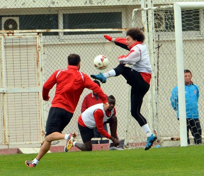 Samsunspor Futbol Şube Sorumlusu Ateş’ten Taraftara Sitem