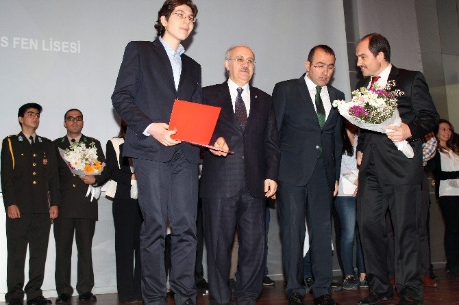 İhlas Koleji Projelerinden Tübitak Zaferi