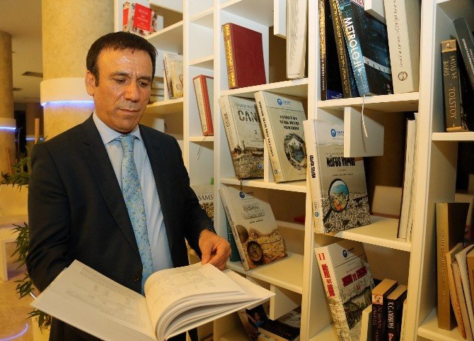 Canik’ten, ’Şehir Ve Kadın Sempozyumu’