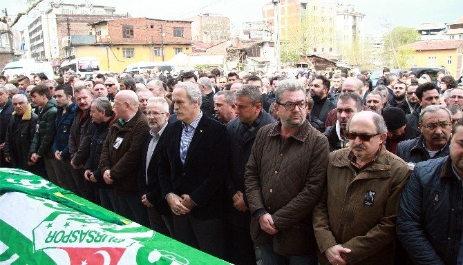 Maç Anlatırken Hayatını Kaybeden Spiker Son Yolculuğuna Uğurlandı