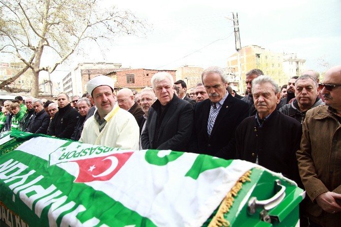 Maç Anlatırken Hayatını Kaybeden Spiker Son Yolculuğuna Uğurlandı