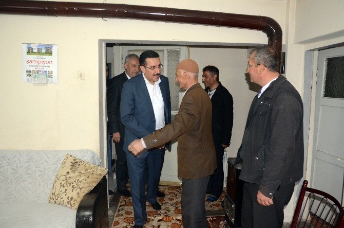 Bakan Tüfenkci: "Türkiye’nin Kapılarını Kapatmaya Çalışıyorlar"