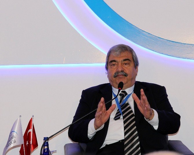 Sanko Onursal Başkanı Konukoğlu Uludağ Ekonomi Zirvesi’nde