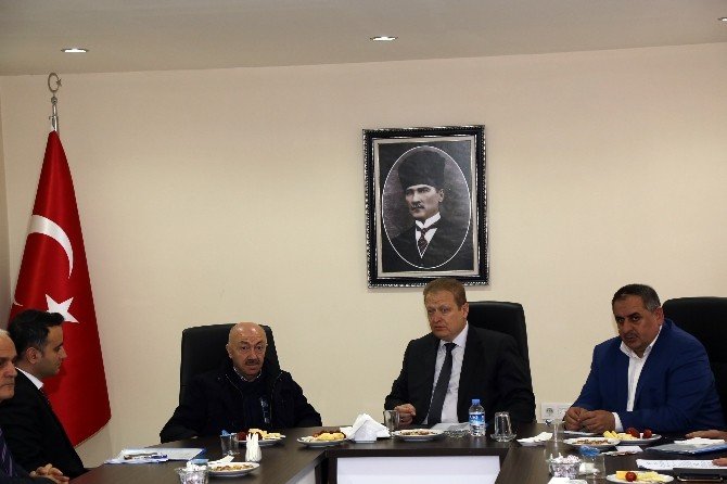 Gümüşhane İl Özel İdaresinde İstişare Toplantısı