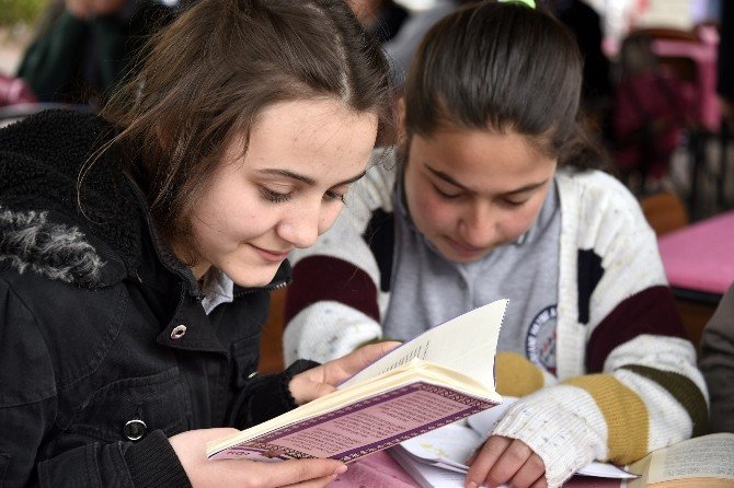 Gümüşhane’de Kütüphaneler Haftası Kutlamaları Başladı